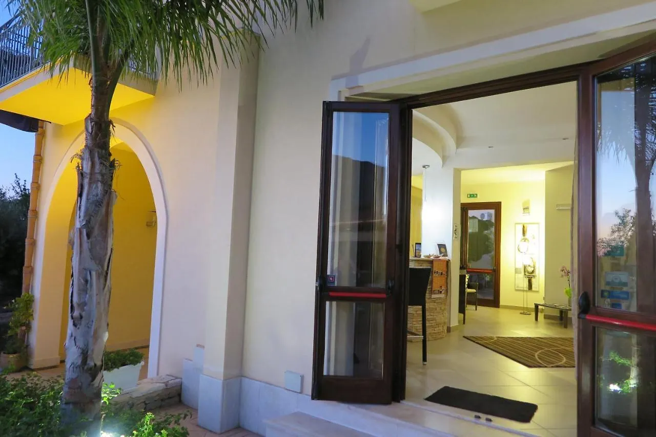 **  Trigrana Vacanze Hotel Castelluzzo Italien